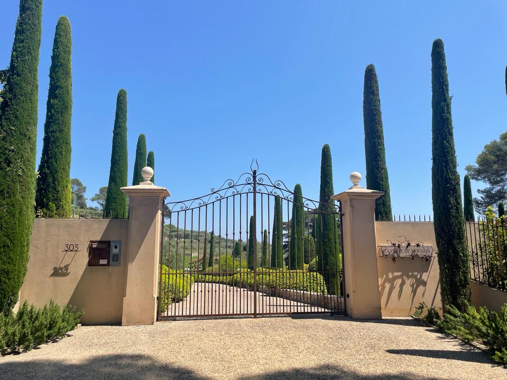 gates